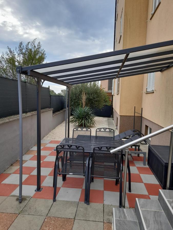 Apartment Adi ロヴィニ エクステリア 写真
